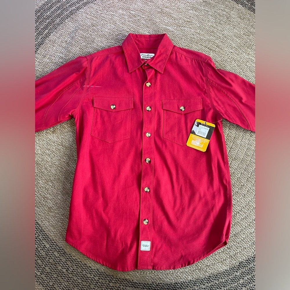 NWT Eddie Bauer Workwear Foreman Fit button down shirt long sleeve red Small (S) - Picture 3 of 7